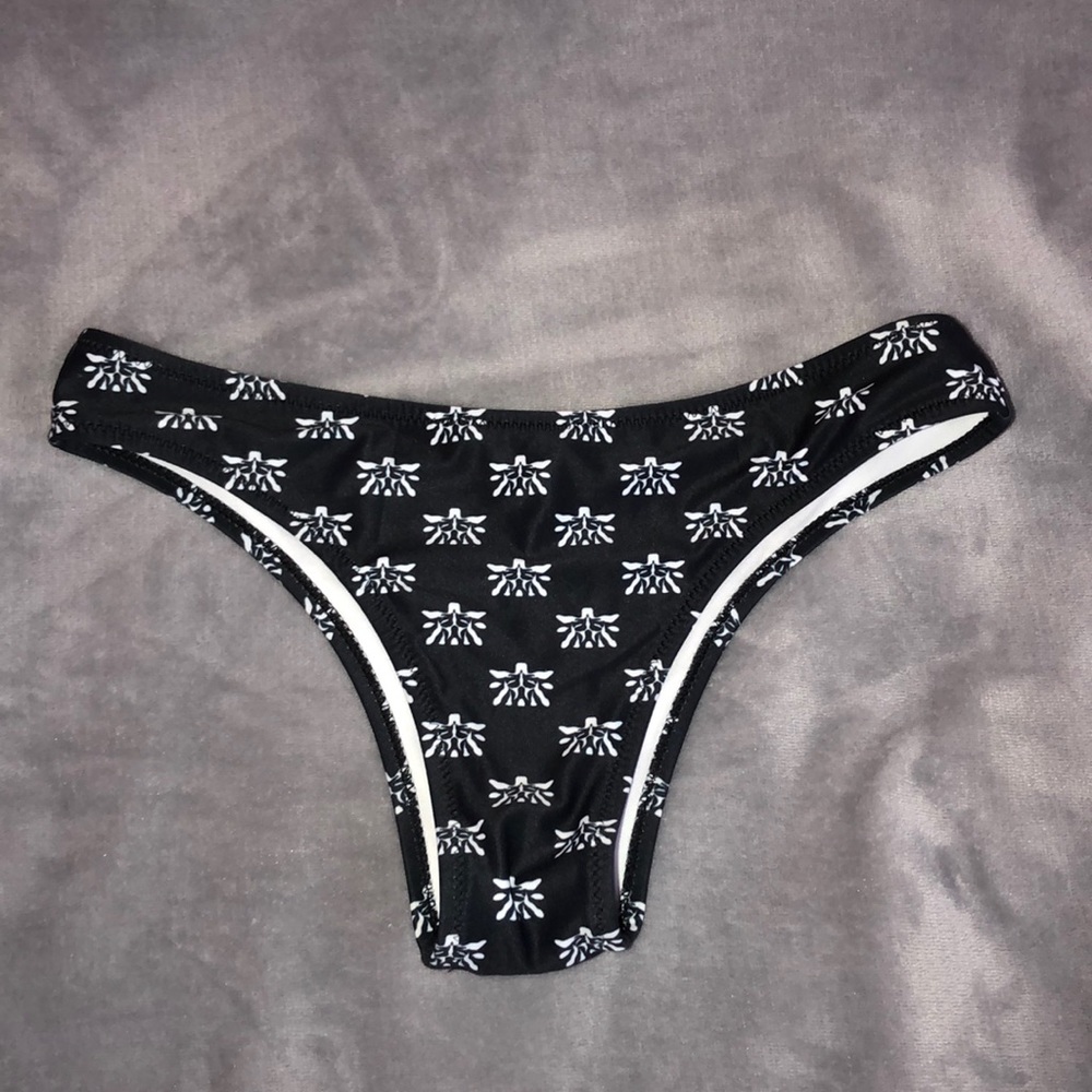 Halter Bikini Set - Picture 4 of 4